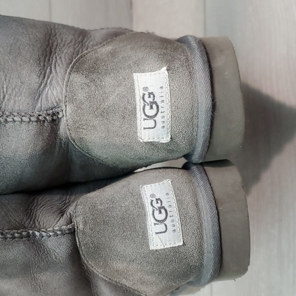 Ugg Australia Women 5825 Classic Short Sheepskin Leather boots shoes sz 10 - Picture 5 of 14